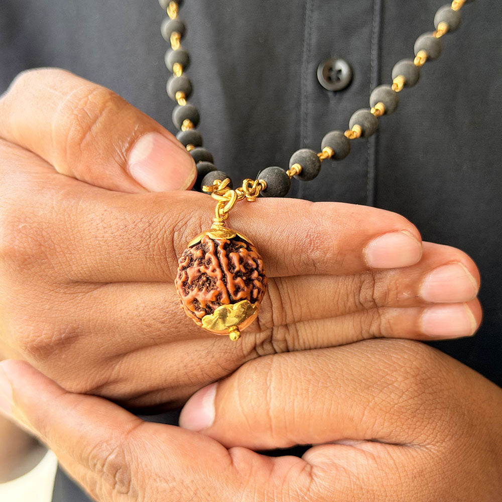 Karungali Maala - 8mm | 54 beads | Pure Panchaloham Pinnikkett without Capping Rudraksha Pendant